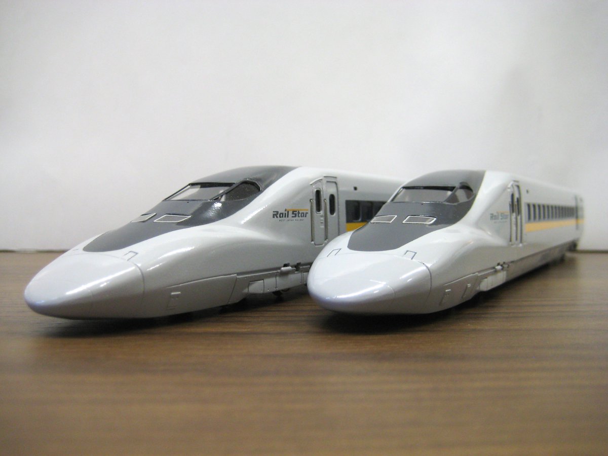 大阪店】 JR西日本700系新幹線 商品：JR西日本700系 ひかりレール