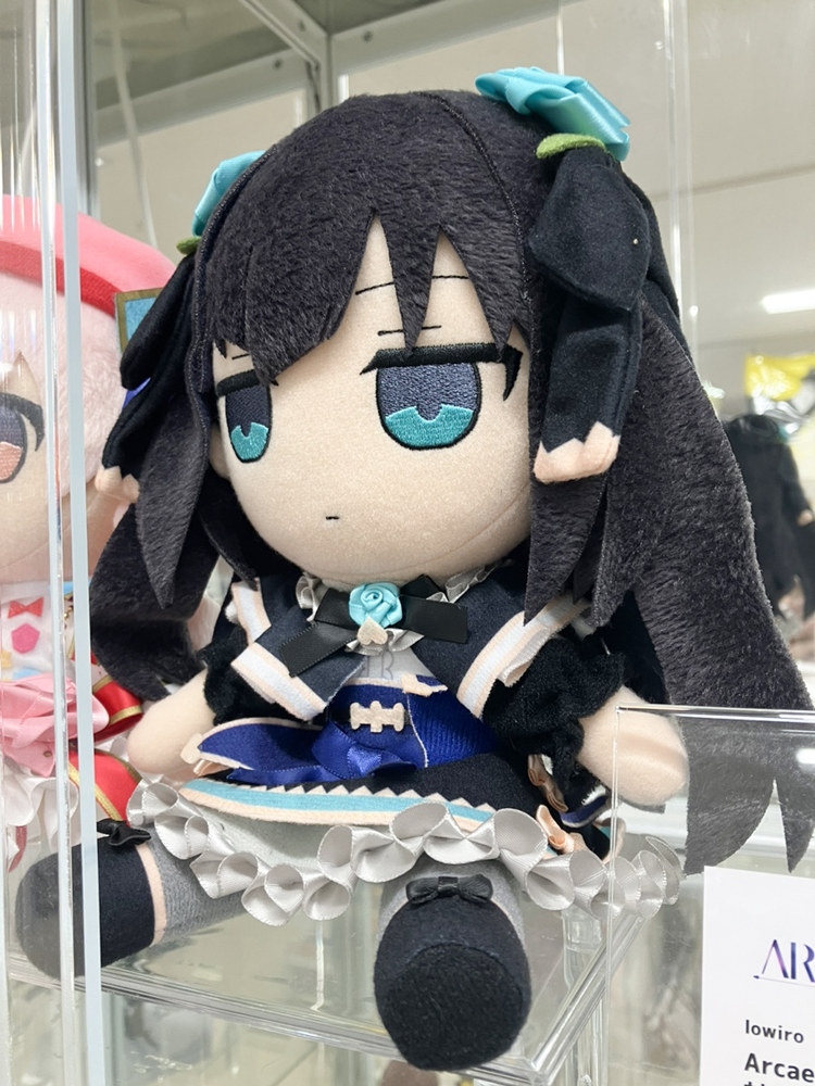 あみあみ秋葉原ラジオ会館店】 lowiro様の 「Arcaea ぬいぐるみ 光