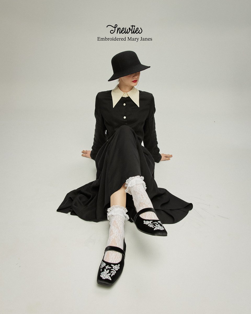 5月31日(土)新作販売開始 《TNEWTIESオリジナル刺繍パンプス》/ Black