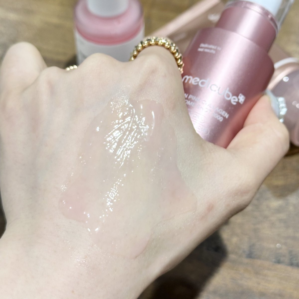 今話題のメディキューブ、PDRN美容液にエクソソームショット、美顔器も