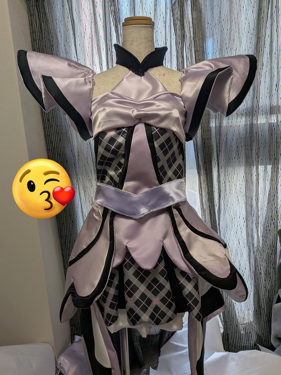 概ねでかいパーツ揃ったーーーかわいい🖤💋 今回の柄合わせの努力を見