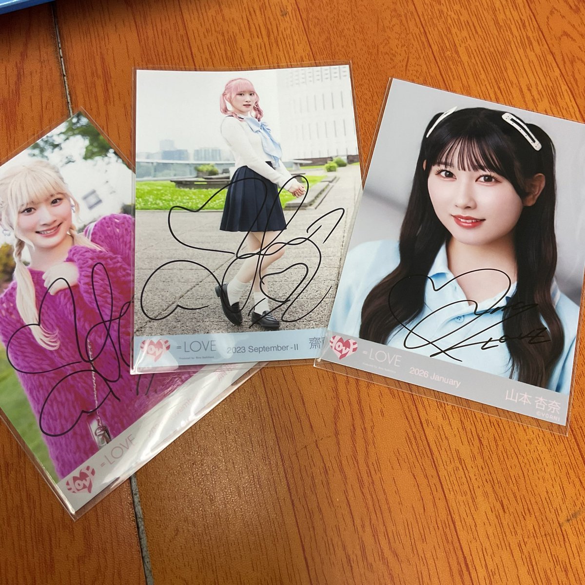 買取強化中商品 続々入荷中！！！！！！！ ＝LOVEメンバーの直筆サイン