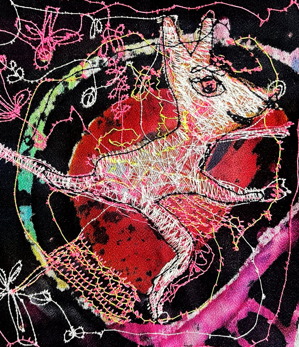 No.4231 『白いのが走る』 走る白いやつが 夜の道を横切った 犬か 風か