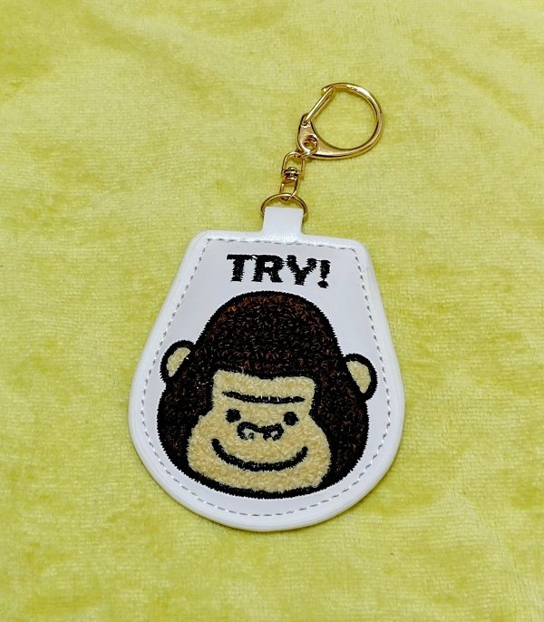 サガラ刺繍のキーホルダー気に入ったわ！ 可愛いよ〜サンゴリアスくん💛