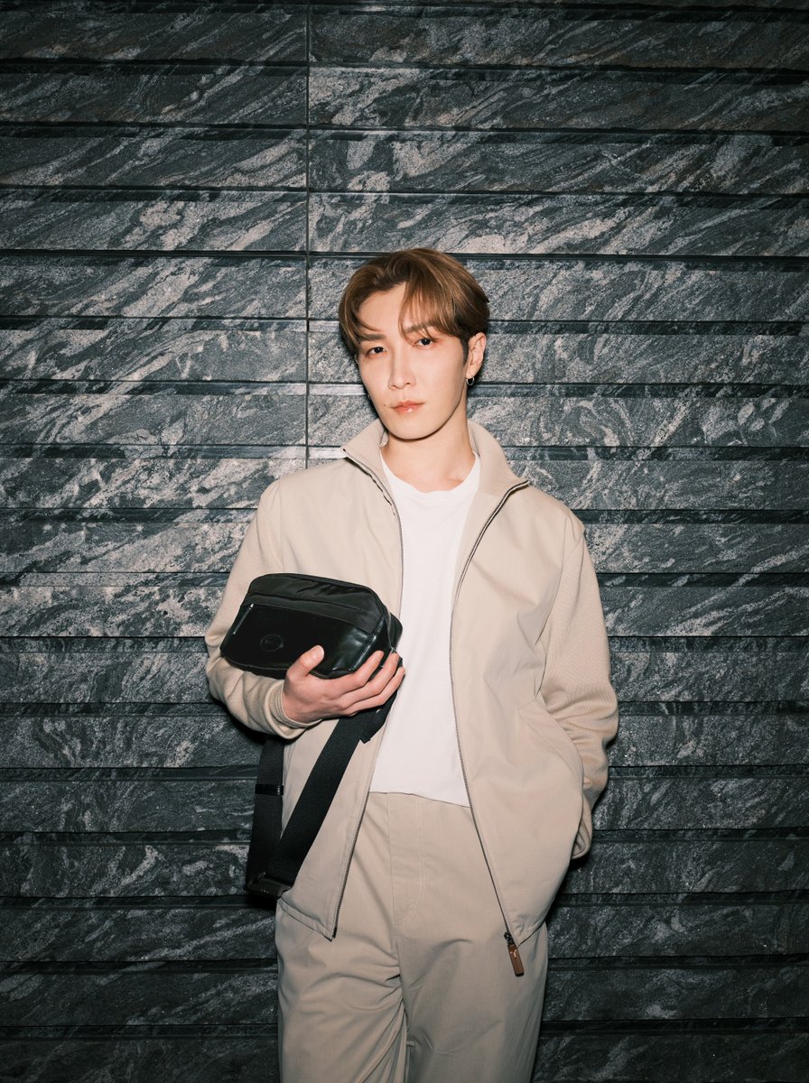 翔太くん セットアップ似合うなぁ💙 品があって美しい✨ 気をつけて