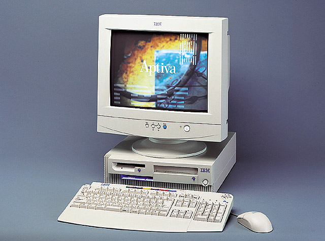 日本IBM、10万円PC「Aptiva 20J」の後継機