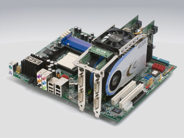 エルザ、nForce4 SLI X16搭載Socket 939マザーボード