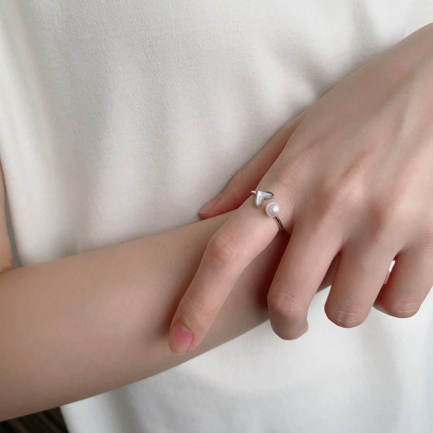 あこや真珠/白蝶シェル フォークリング 5.5-6.0mm PT900 ホエール