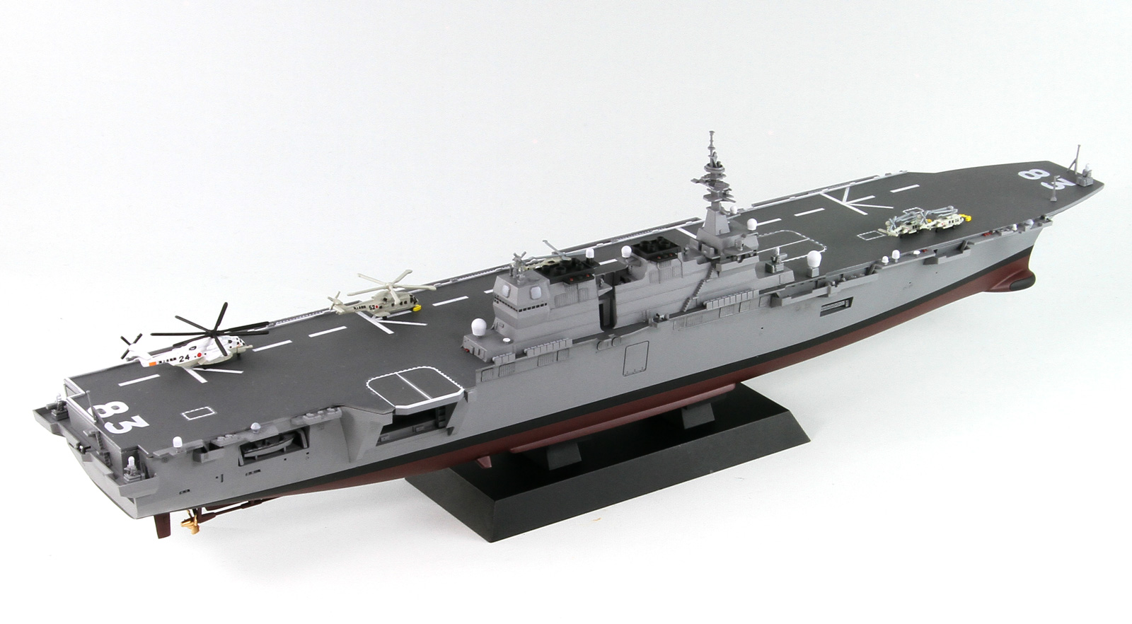 J72 1/700 海上自衛隊 護衛艦 DDH-183 いずも – ピットロード