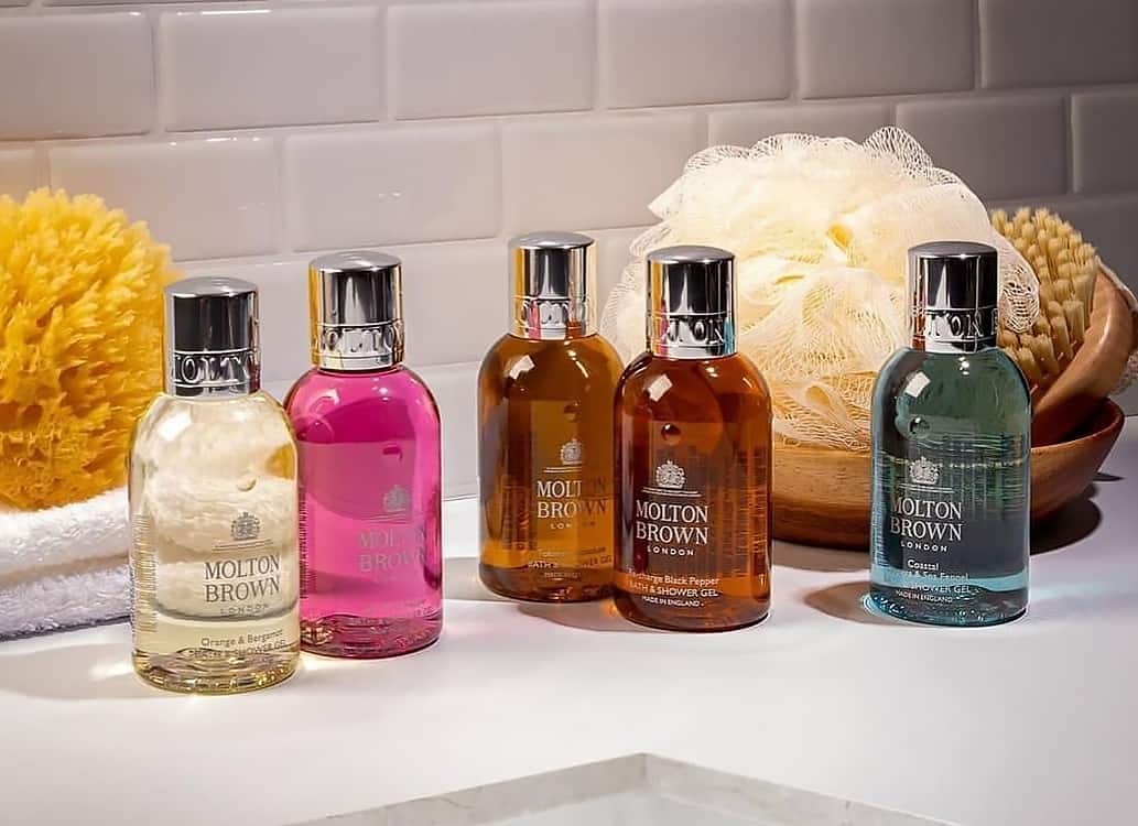 美容アイテムのバイヤーたちが選ぶご褒美コスメ！【MOLTON BROWN