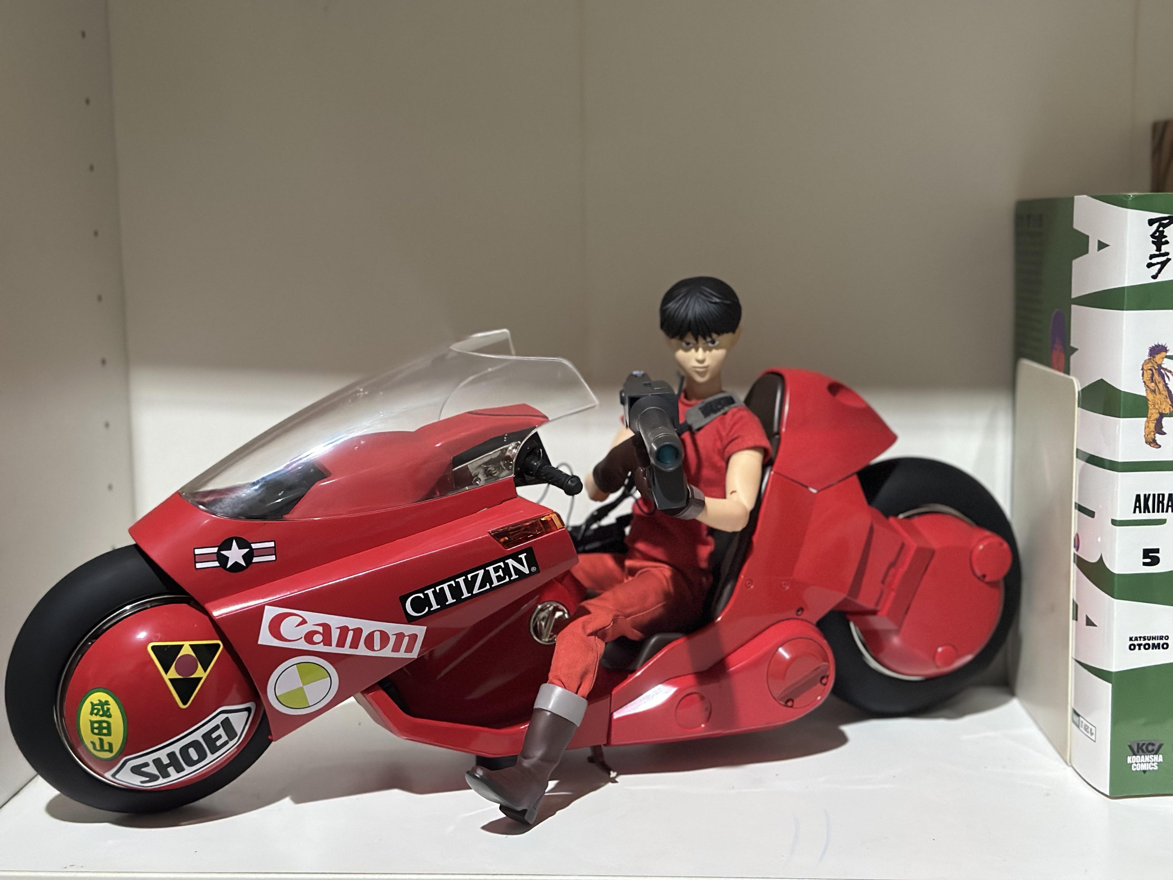 1/6 金田（かねだ） w/ バイク : r/akira