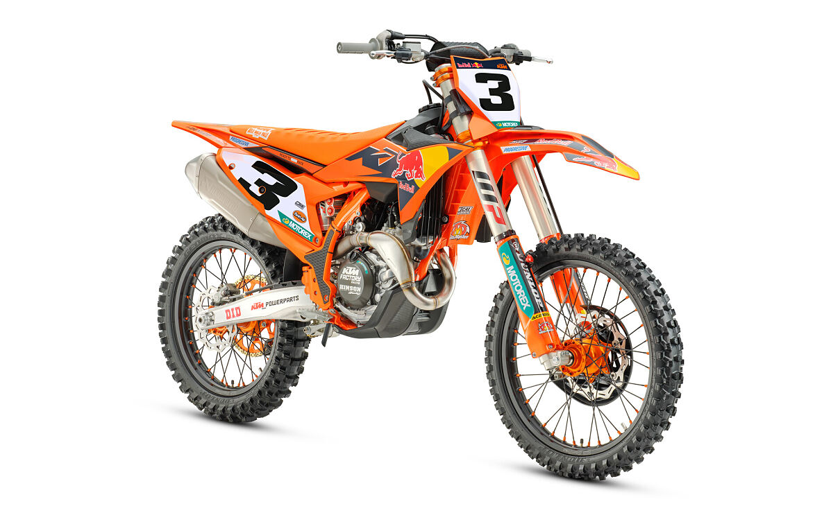 THE BASE FOR THE BEST: 2026 KTM SX-F FACTORY - KTM Sportmotorcycle