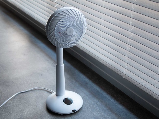 Epeios】スタンド型構造と除菌機能搭載でお部屋をもっと快適に！1年