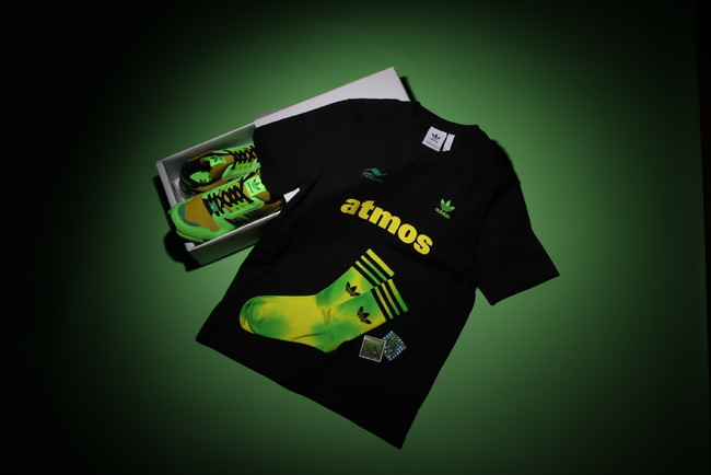 atmosよりatmos別注を代表するG-SNKシリーズからadidas Originals ZX