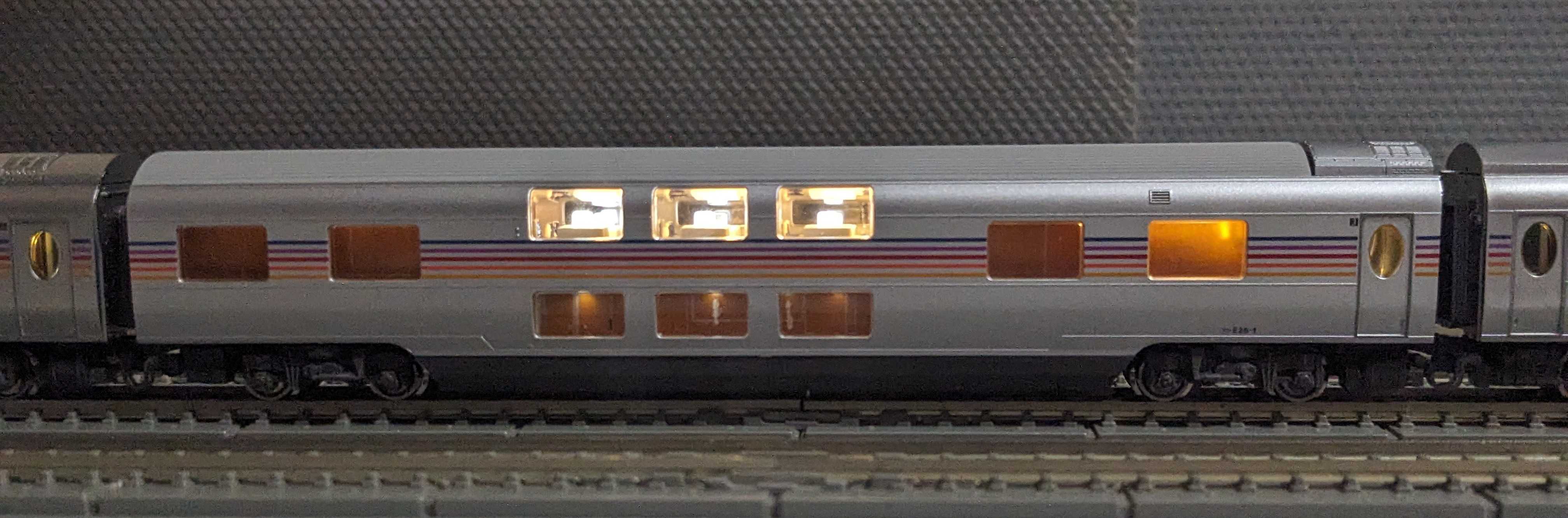 🔵整備② KATO カシオペアE26系 5103 3号車 マシE26-1 テーブルライト