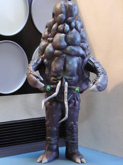 rainbow egg - 怪獣 -