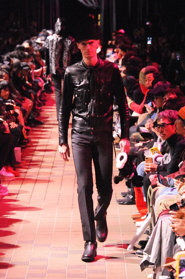 TAKAHIROMIYASHITATheSoloist. タカヒロミヤシタザソロイスト