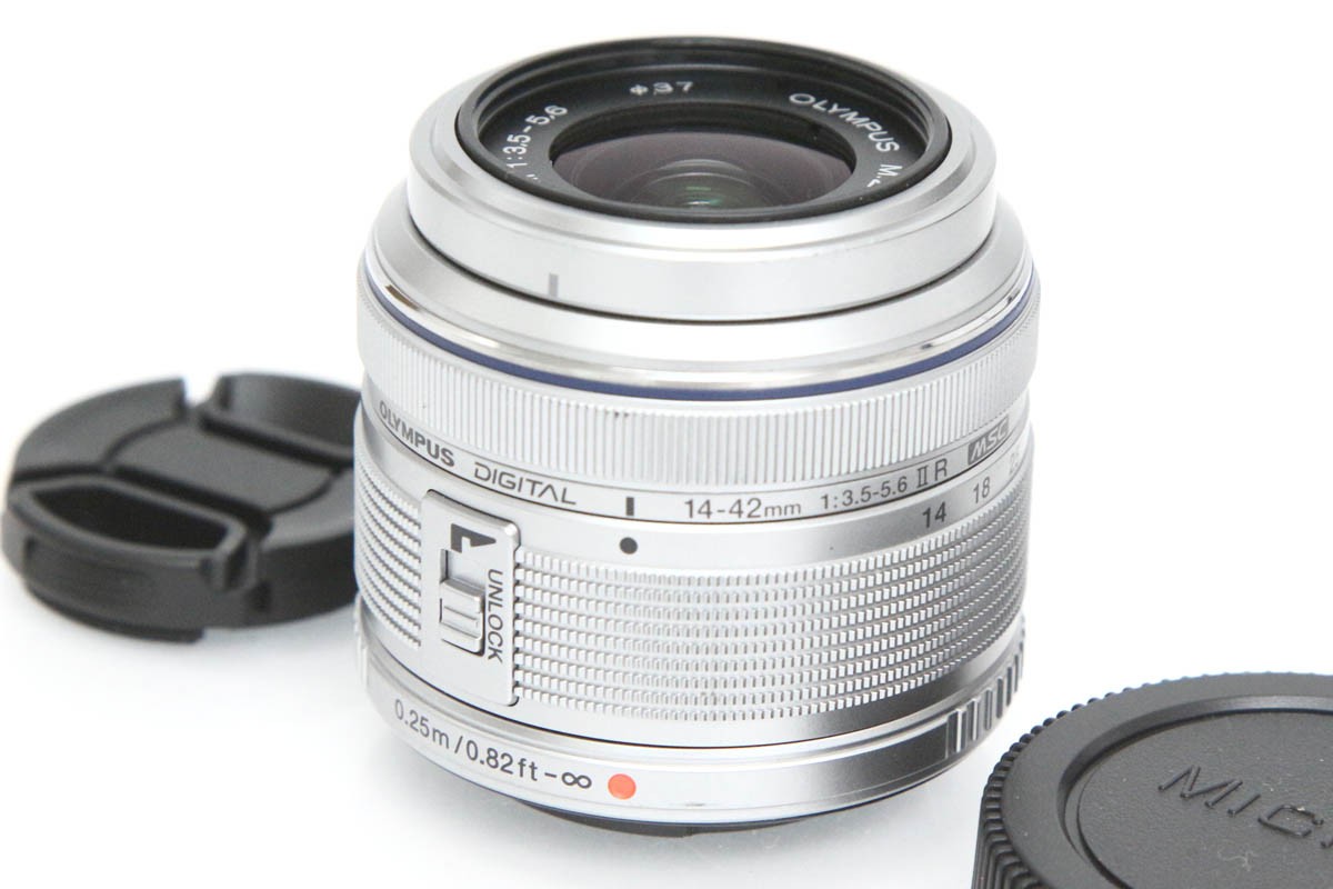 M.ZUIKO DIGITAL 14-42mm F3.5-5.6 II R [シルバー] 中古価格比較