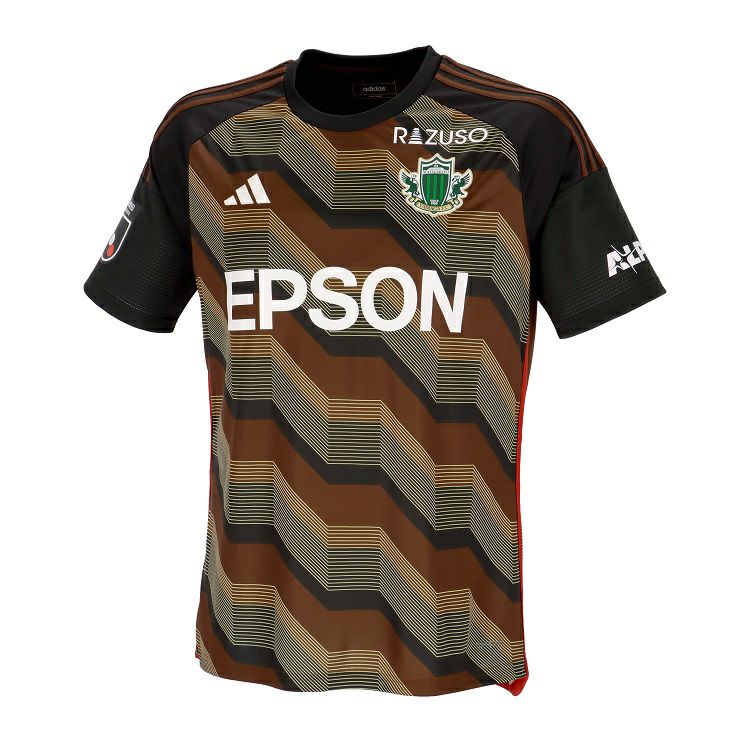 000000014364-01.jpg?size=m&w=