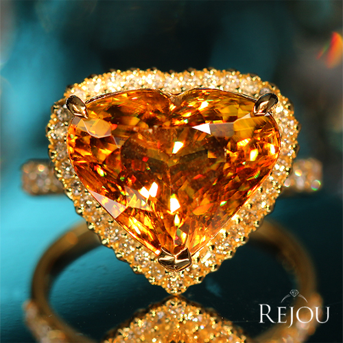 ハートシェイプスフェーン 9ct ダイヤモンド イエローゴールド リング