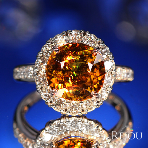 スフェーン 4.4ct ダイヤモンド 0.8ct プラチナ リング(指輪)【品質