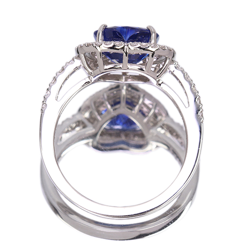 ハートシェイプブルーサファイア 2.7ct ダイヤモンド 0.4ct プラチナ