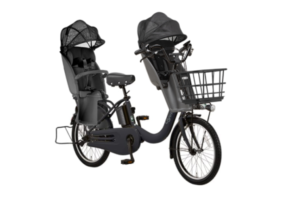 3人乗り用チャイルドシート付きギュット・クルームR・DX パナソニック