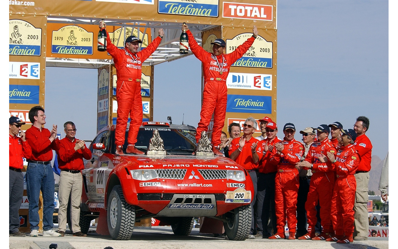 ダカールラリー2連覇、三菱自動車の増岡浩氏がスポーツ功労者顕彰を