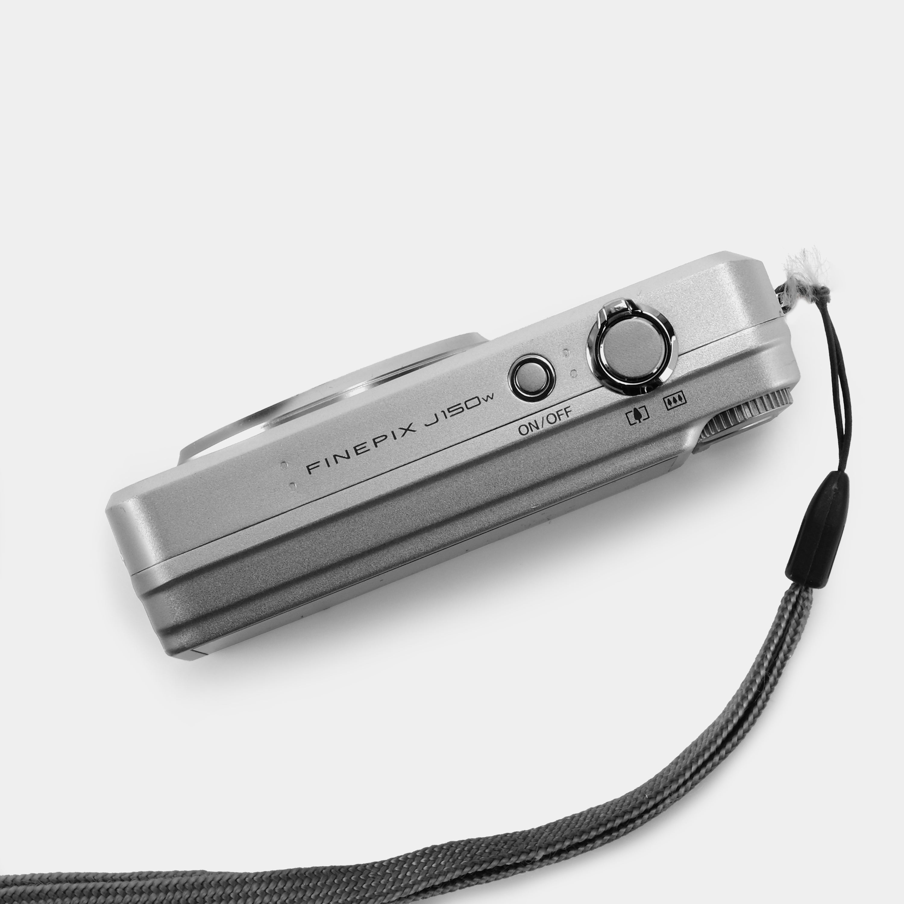 Fujifilm FinePix J150w Point and Shoot Digital Camera