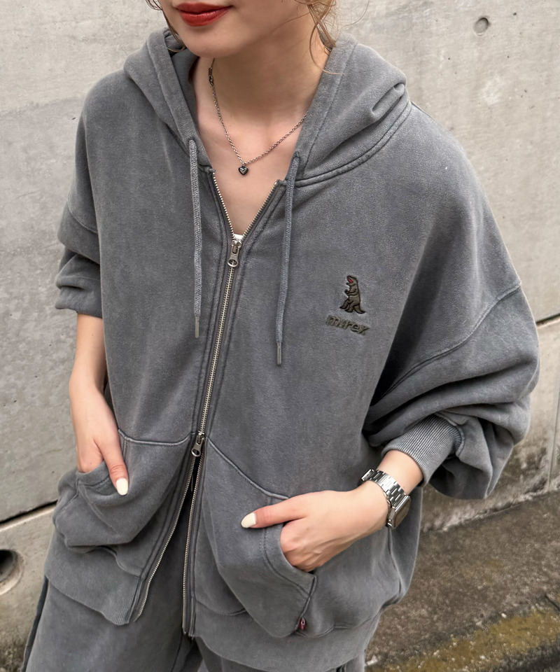 m:rex】ミニ恐竜刺しゅうフードZIPパーカー｜DOUBLE NAME ダブルネーム