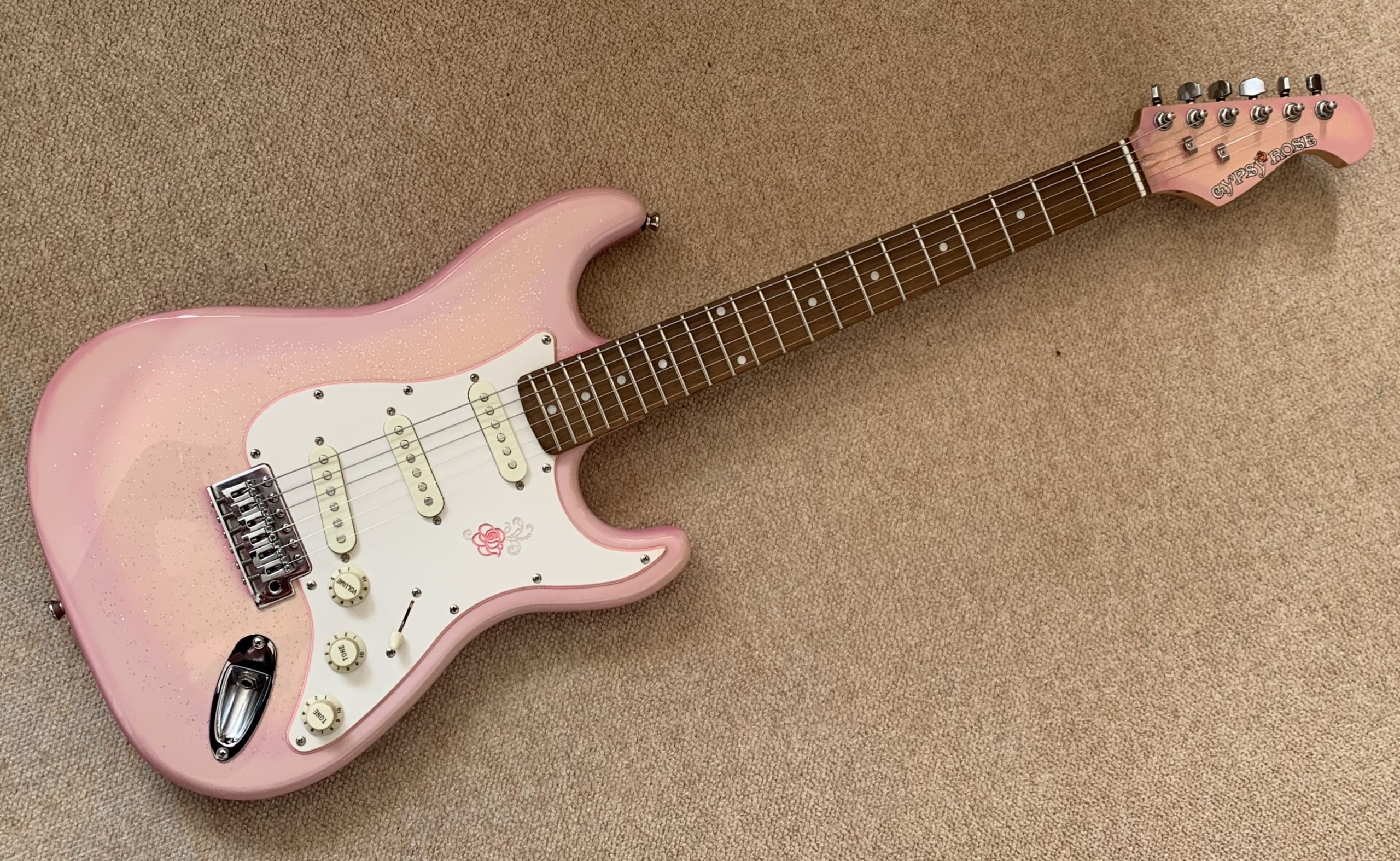 Gypsy Rose 7/8 Size Strat Style Electric Guitar - Rock Stock Stores