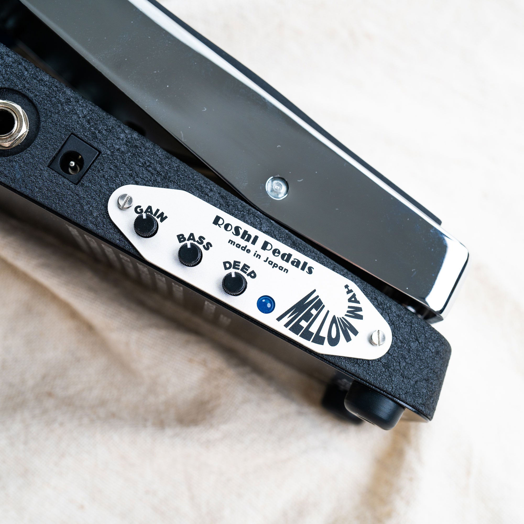 MELLOW WAH – RoShi Pedals