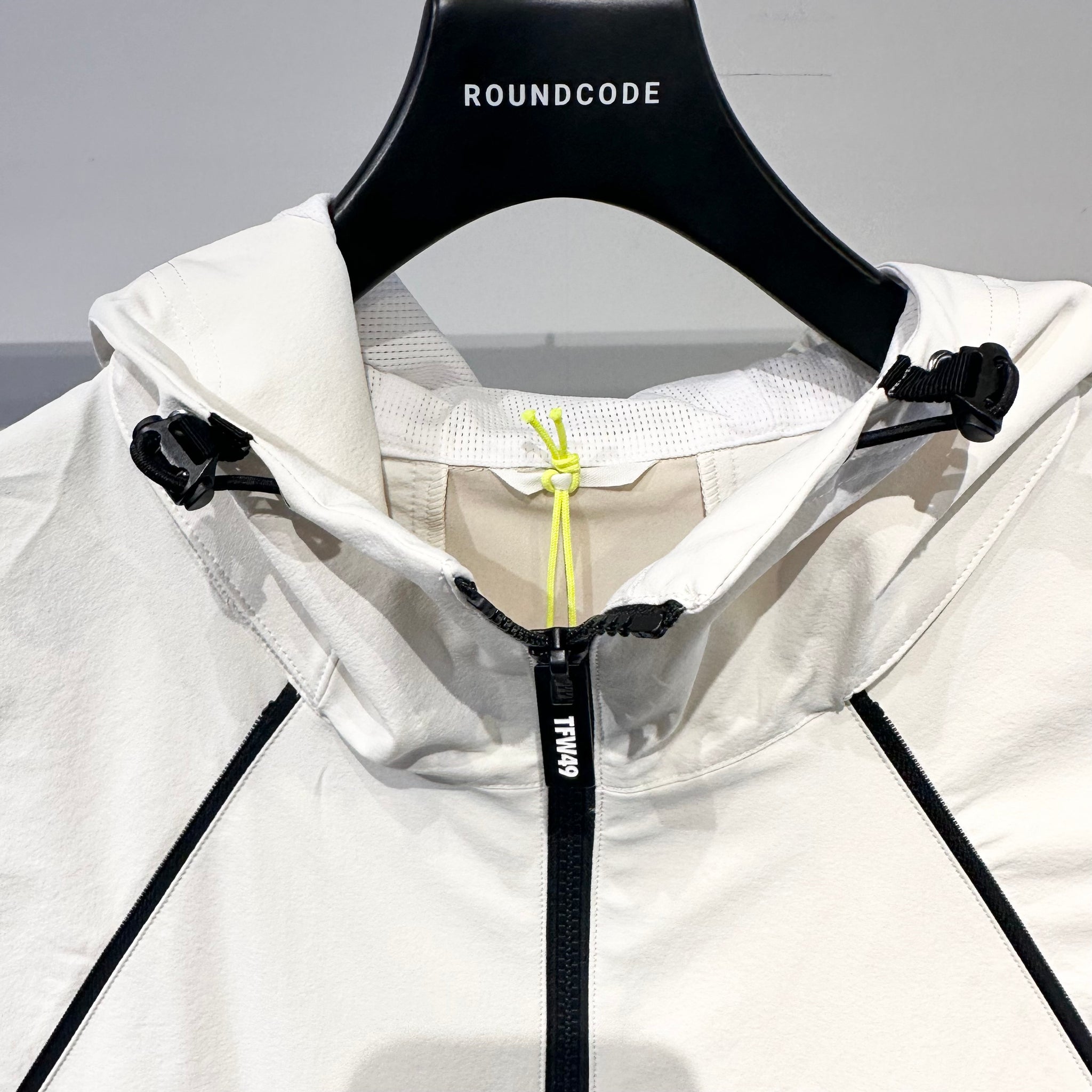 TFW49 DETACHABLE 2WAY JACKET OFFWHITE – ラウンドコード