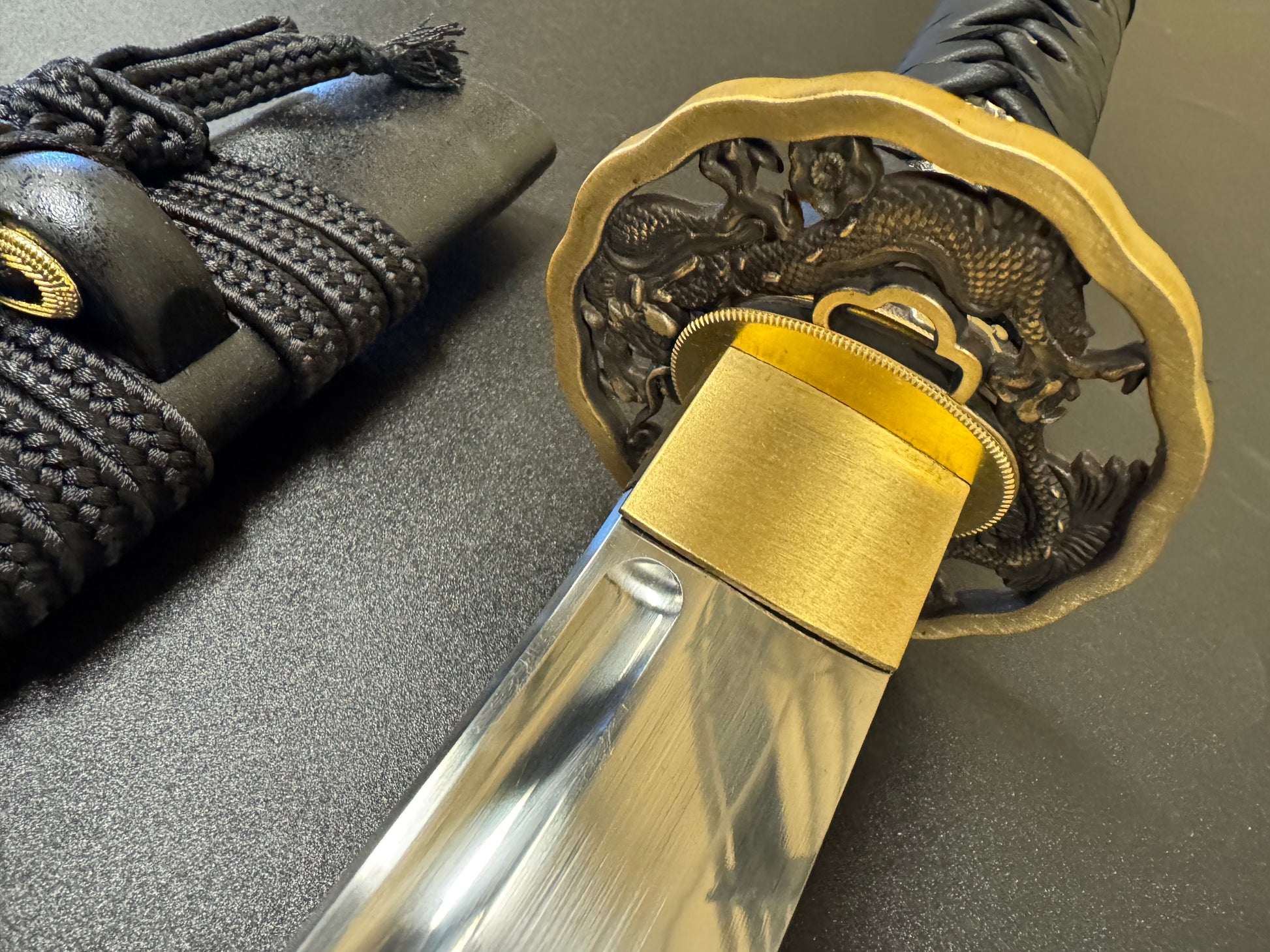 Dragonspring Forge Wakizashi - Black Dragon Naginata Naoshi T10