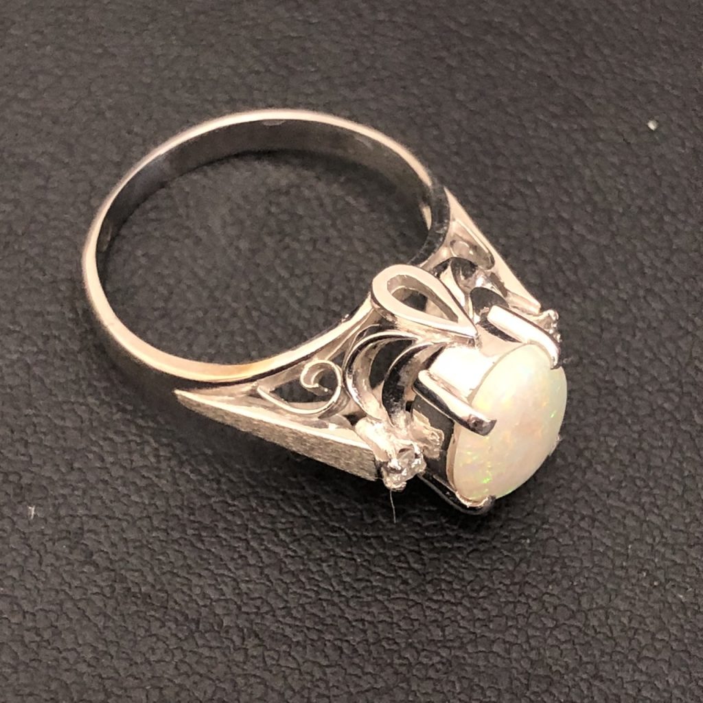 K14WGオパールリングの買取実績 | 買取専門店さすがや