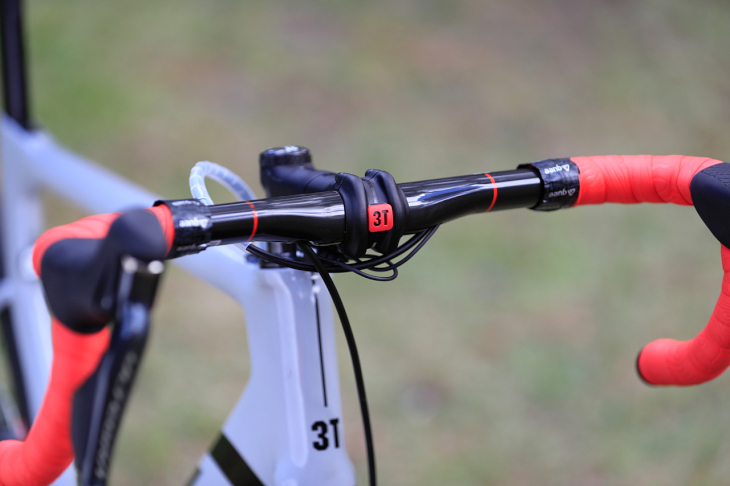 3Tのおすすめロードバイクハンドル5選をご紹介！パフォーマンスも