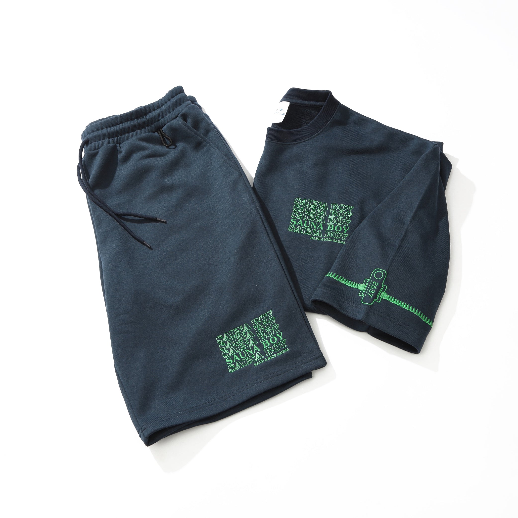 ロッカーキー「半袖短パンスウェットセットアップ」ハブアナイスサウナ