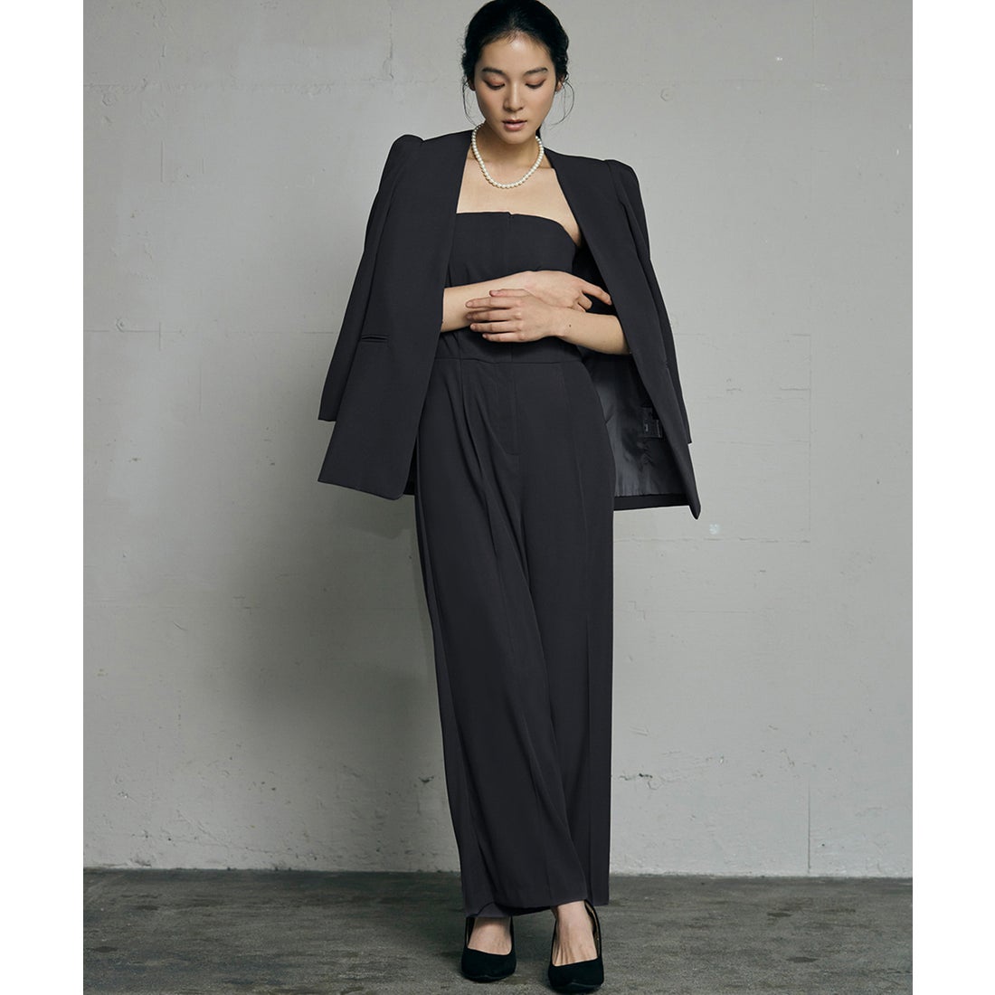 フロリア Flolia ノーカラージャケット・オールインワン セットアップ