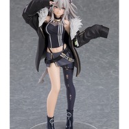 引き締まったお腹とスラリと伸びた足が素晴らしい！ホロライブ・獅白