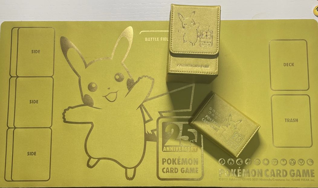 25th ANNIVERSARY GOLDENBOX BOX プレイマット、ダメカンケース