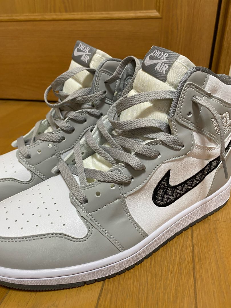 ディオール × ナイキ エアジョーダン1 ハイ OG 
