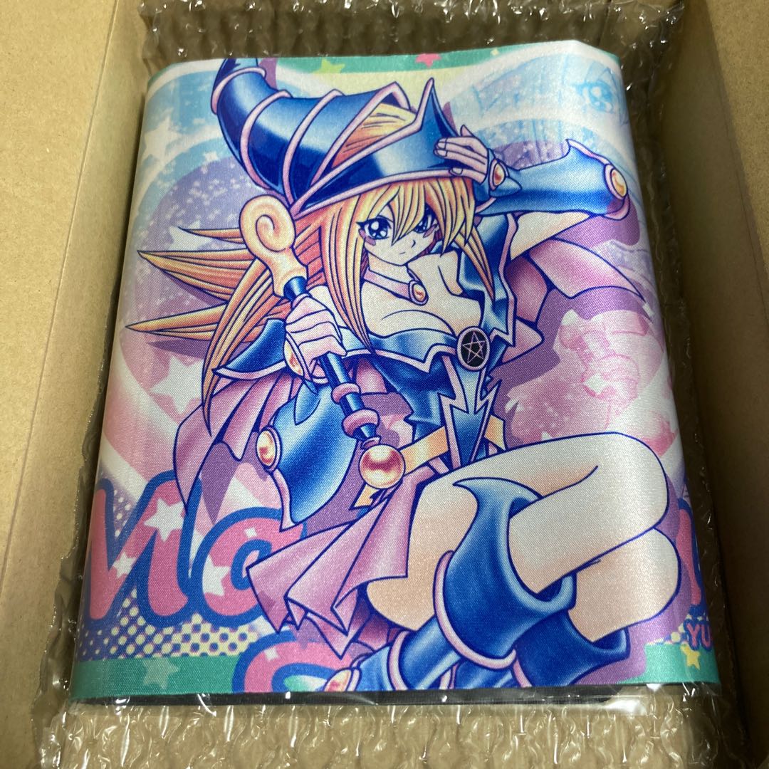 ブラックマジシャンガール プレイマット 1枚の通販 ラクマ（593313924