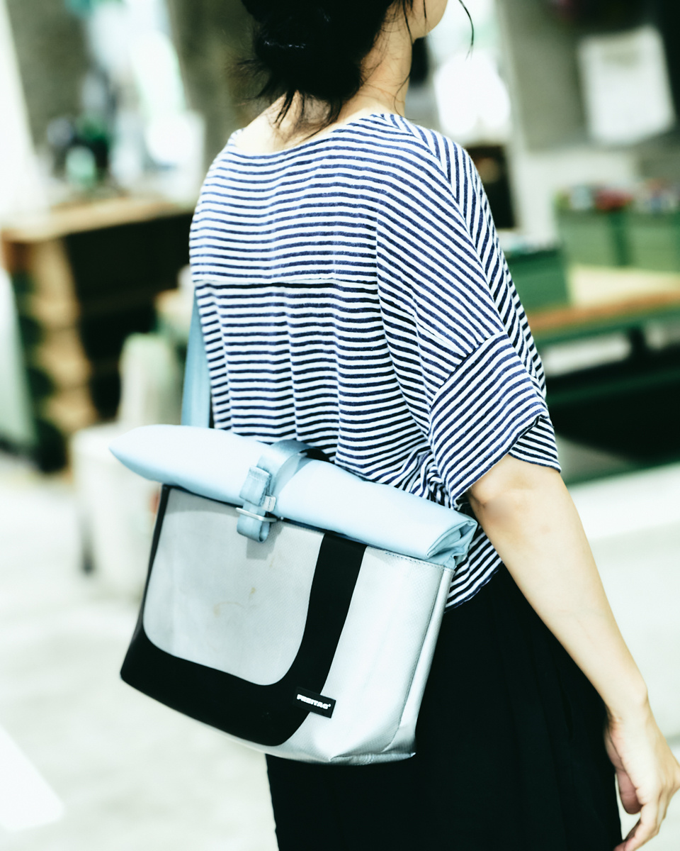 愛用して気づいた。フライターグ新定番バッグがいかに使いやすいかを