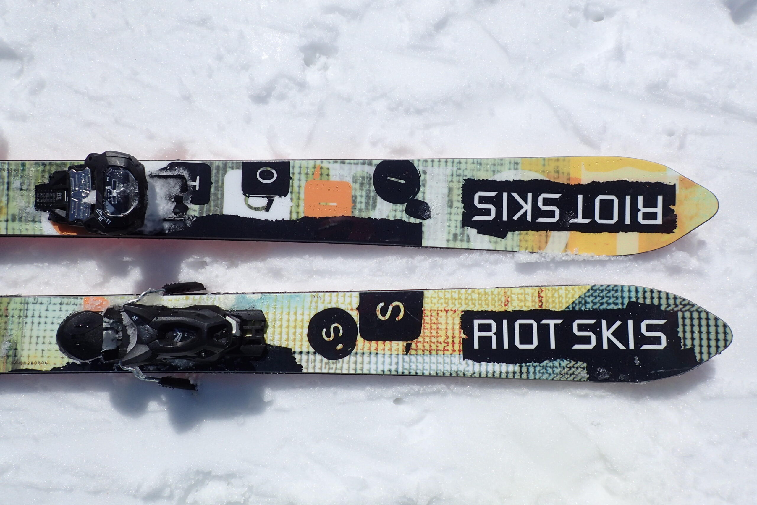 RIOT SKISライオットスキー CYPHER│skibum fancy スキーバムファンシー