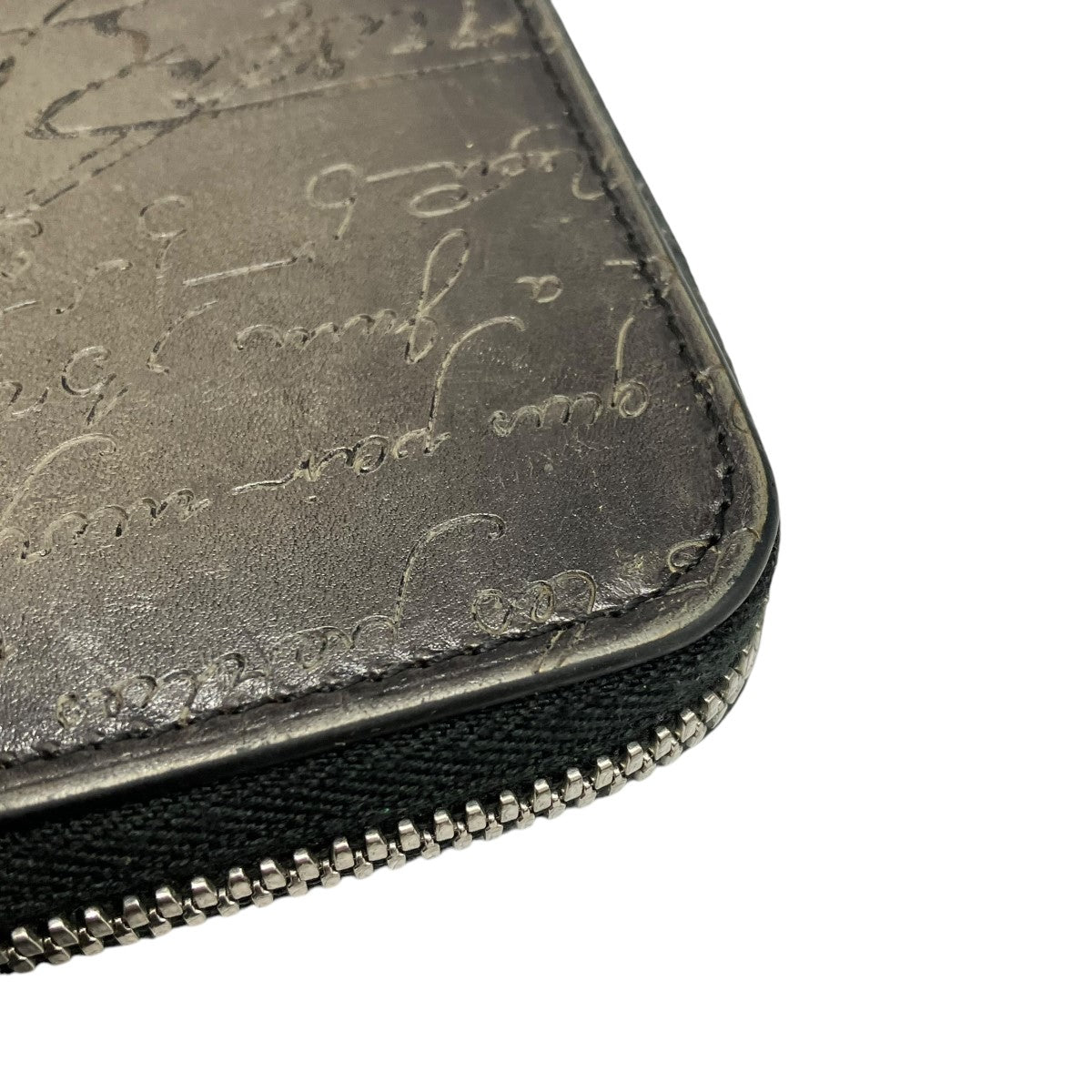 Berluti(ベルルッティ) ワパ スクリットレザージップ付きコインパース