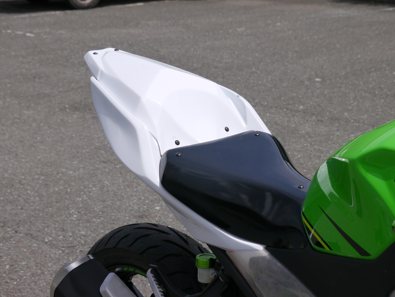 楽天市場】KAWASAKI純正 J99994-0462 カワサキ カスタムシート