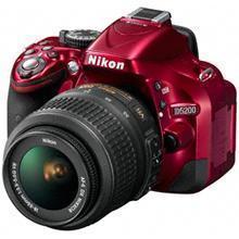 ニコン D5200 18-55 VR レンズキット レッド | デジタル一眼レフ