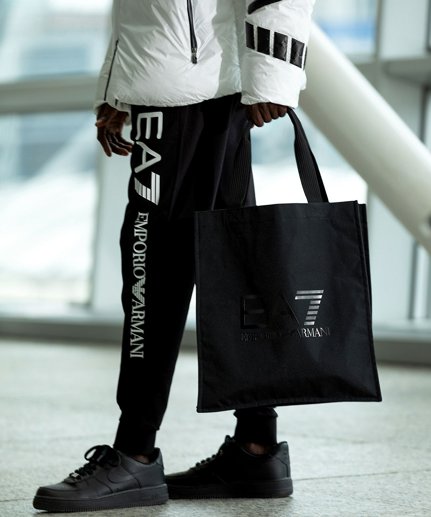 000000036522-03-xl.jpg?t=