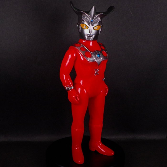 ブルマァクの「大ウルトラマンレオ」も「ガンメタ」になって颯爽登場