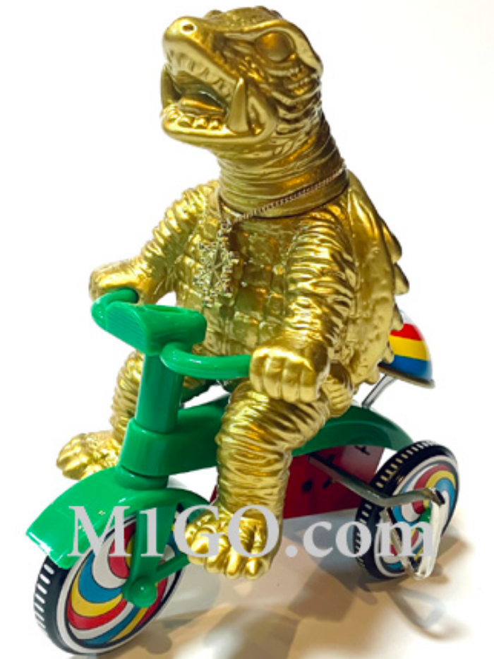 M1号 ガメラ 三輪車 イエローグレーカラー 新品 さんりんしゃ